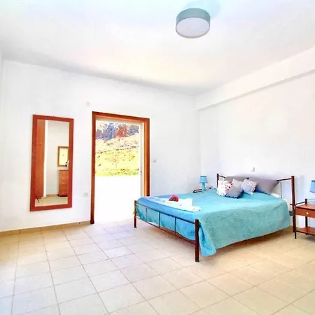 ヴィラ Itilo Néon Oítilon