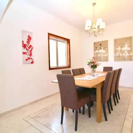Itilo Villa