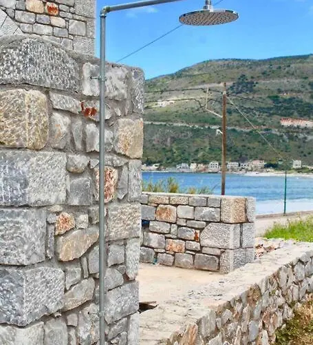 Villa Itilo Neo Oitilo